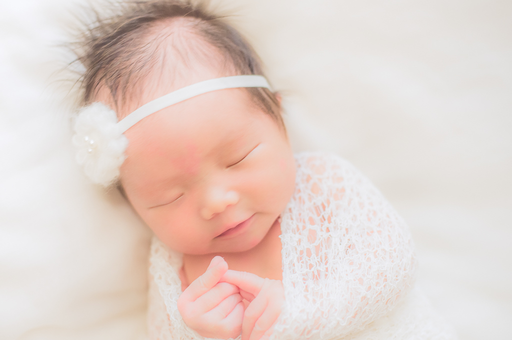 Bianca - 15 Days Old